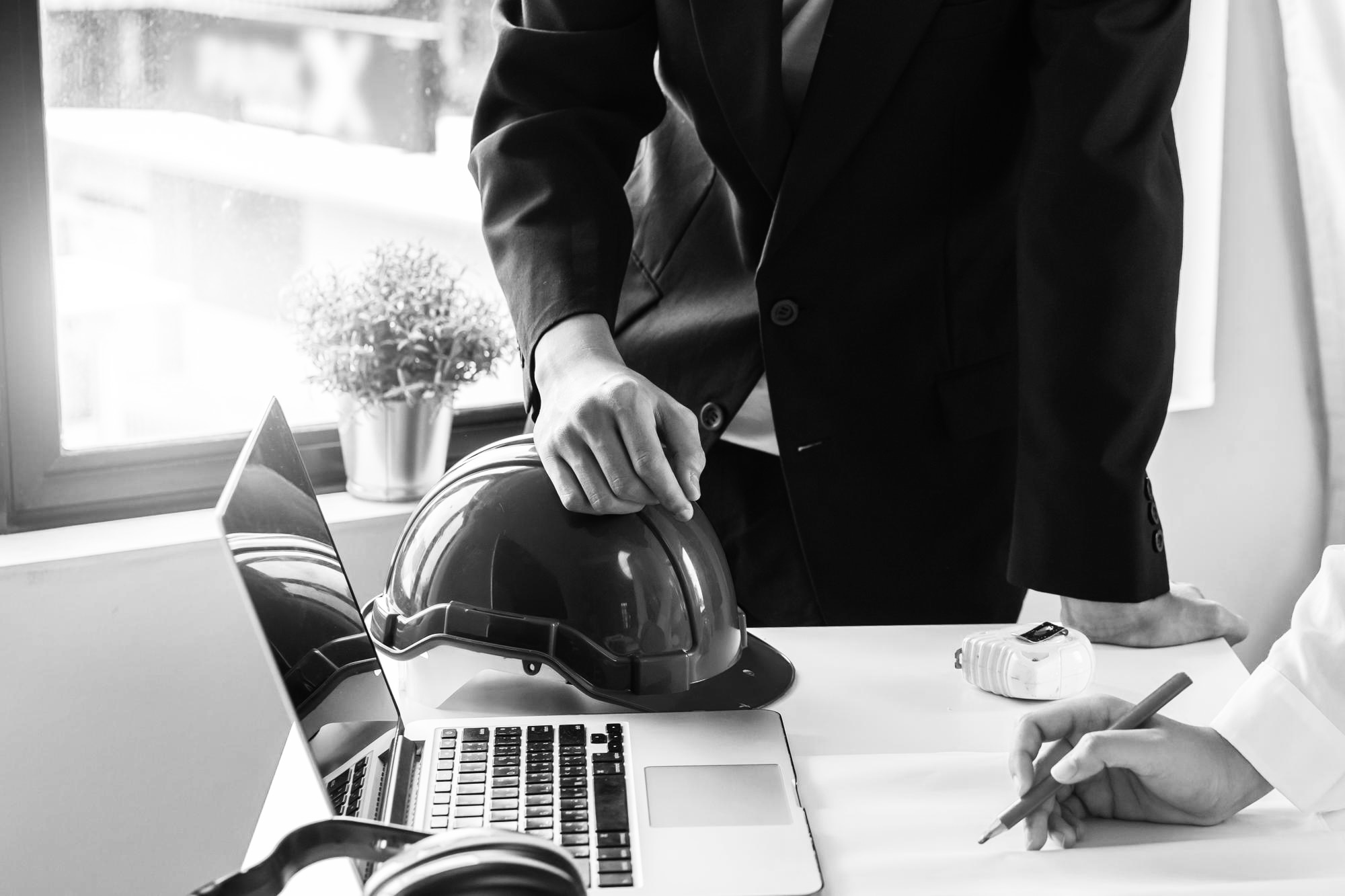 Trafik ve İş Kazalarında İhtiyati Haciz - Hukuk Makalesi